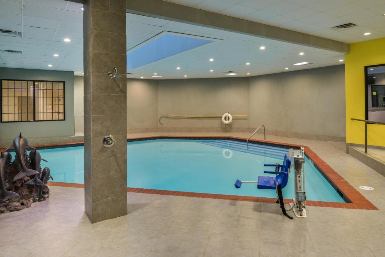 Holiday Inn Dallas-Richardson By Ihg Exterior photo